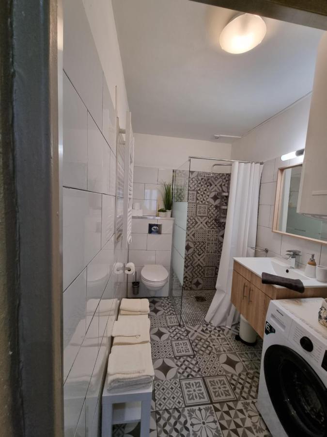 T Ô Luberon Apartment Cavaillon Luaran gambar